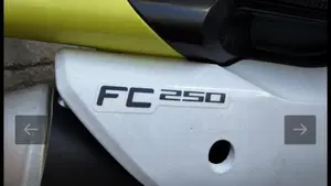 Husqvarna FC 250 (2021)  (2)