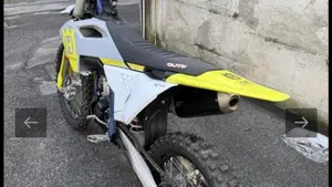 Husqvarna FC 250 (2021)  (9)