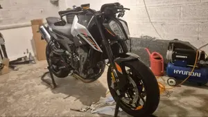 KTM 790 Duke L (2023 - 24)  (8)