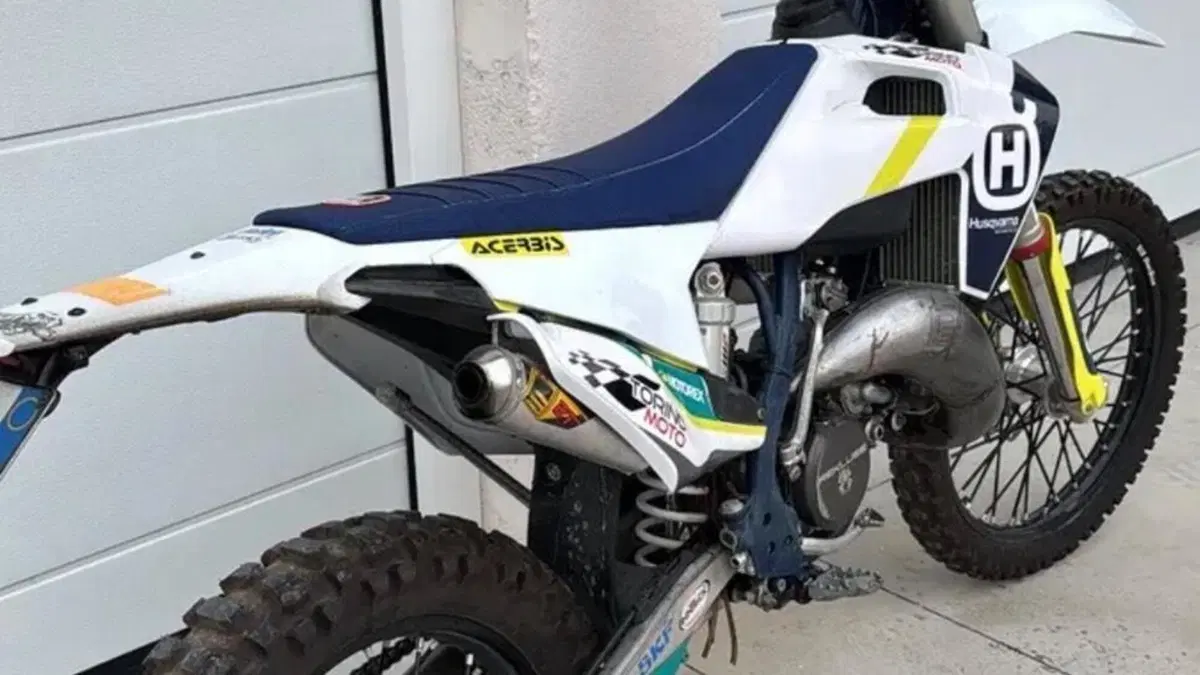 Husqvarna TC 125 (2020)  (2)
