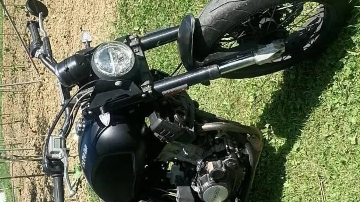 Swm Outlaw 125 (2019 - 20)  (2)