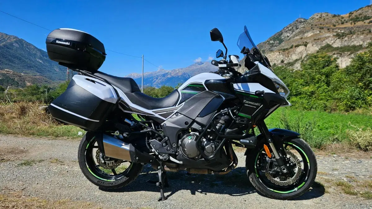 Kawasaki Versys 1000 Grand Tourer (2017 - 20)  (2)