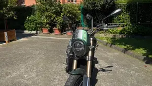 Benelli Leoncino 800 Trail (2022 - 26)  (2)