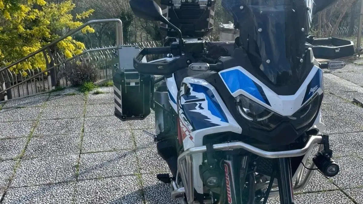 Honda Africa Twin CRF 1100L ES (2024 - 26)  (4)