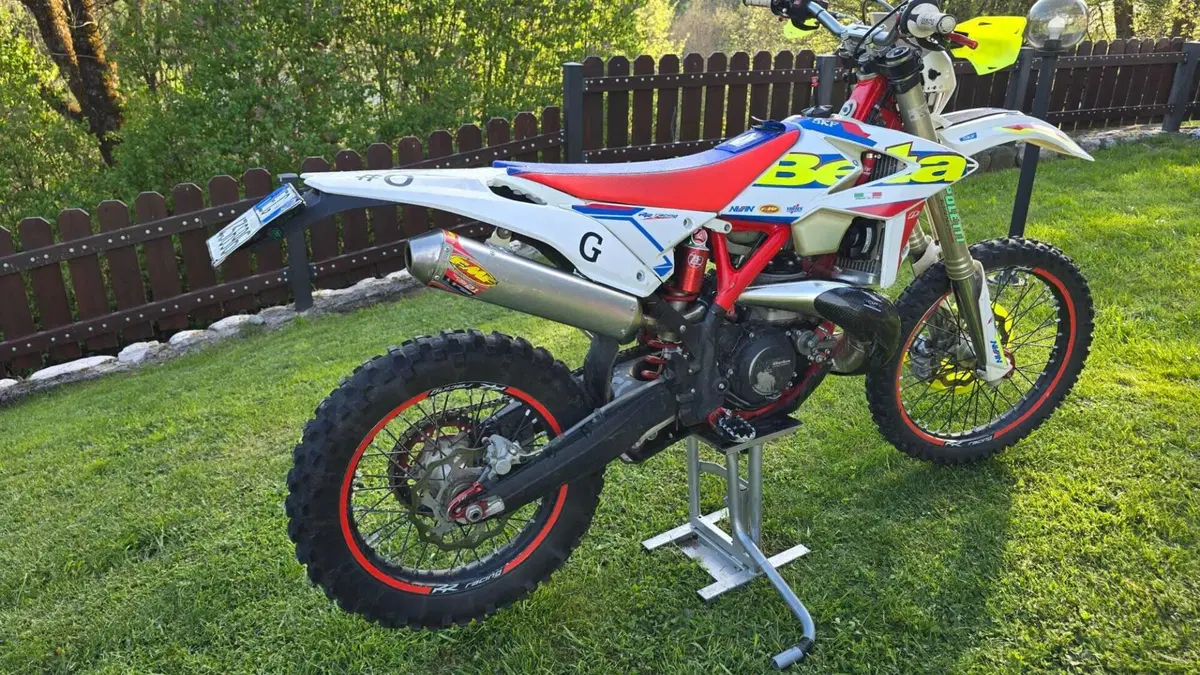 Betamotor RR 300 2T Enduro Racing (2019)  (5)
