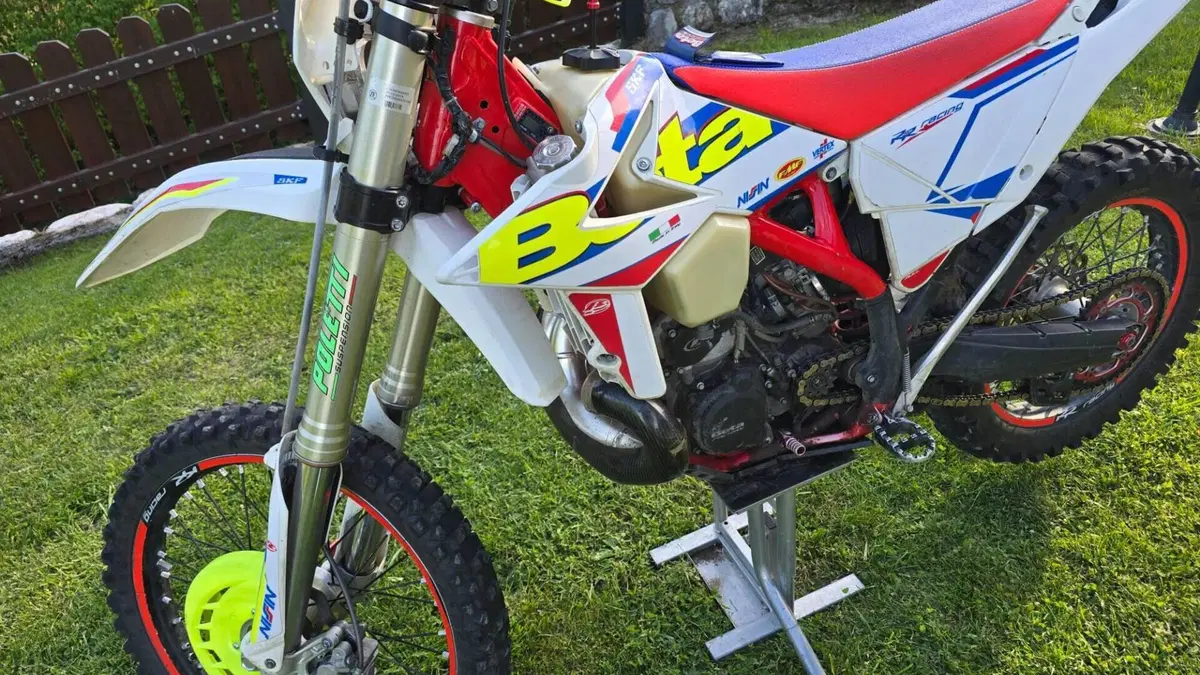 Betamotor RR 300 2T Enduro Racing (2019)  (12)