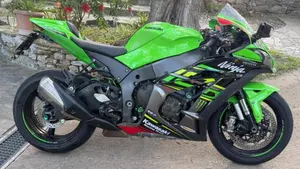 Kawasaki Ninja 1000 ZX-10R KRT Replica (2019 - 20)  (2)