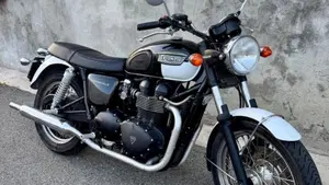 Triumph Bonneville T100 (2001 - 07) 