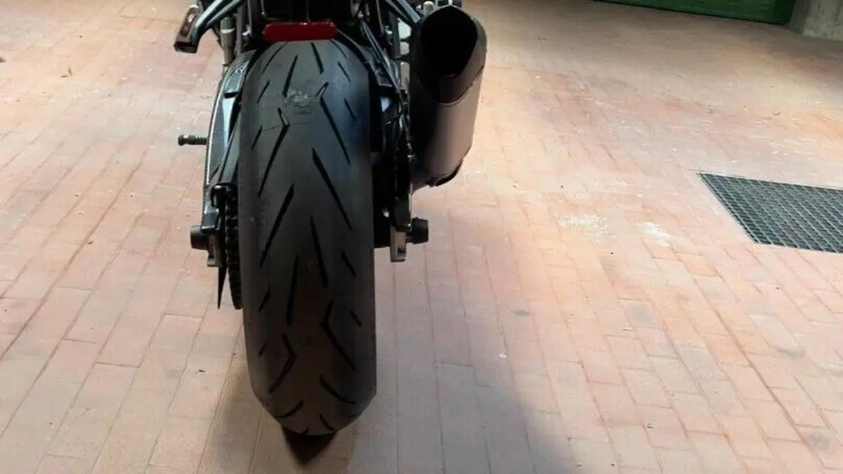 Bmw HP4 (2013 - 14)  (4)