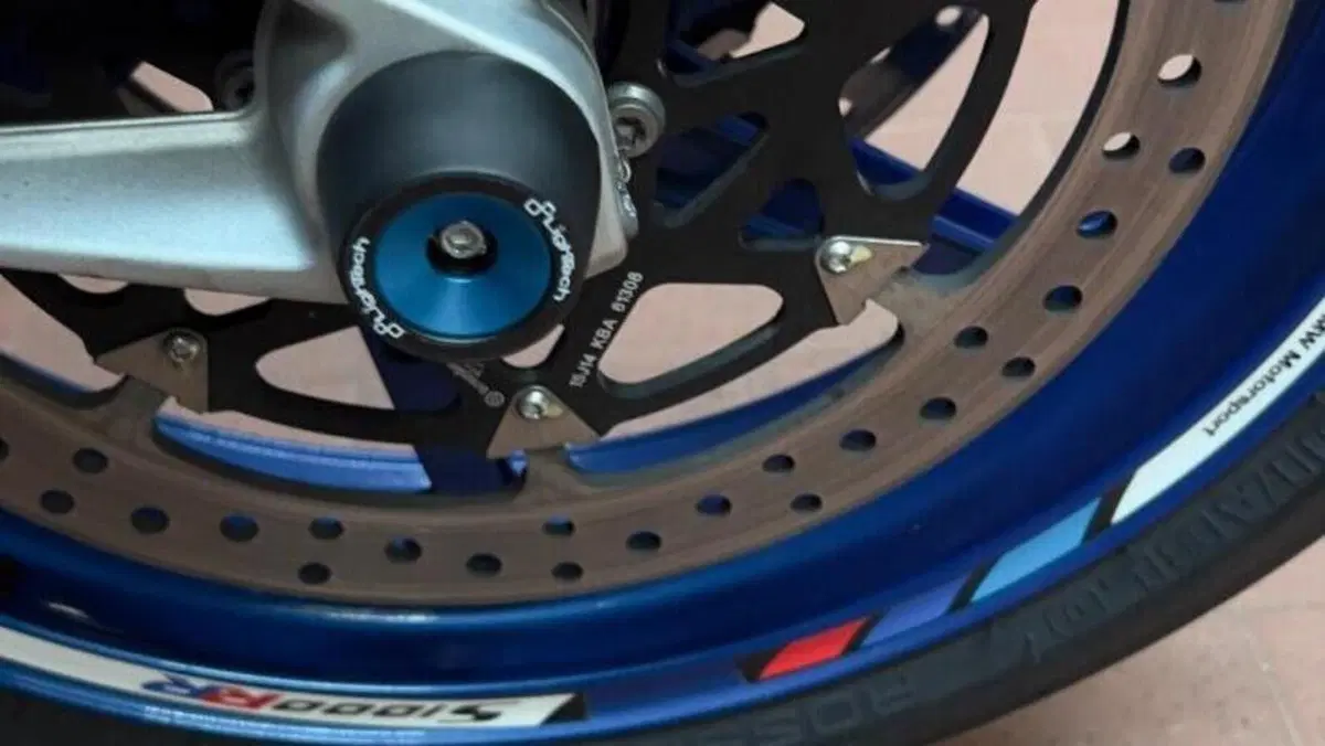 Bmw HP4 (2013 - 14)  (11)