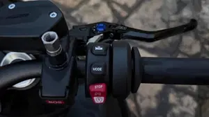 Bmw S 1000 R (2021 - 24)  (3)