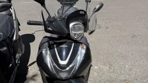 Honda SH 125 Mode (2021 - 23) 