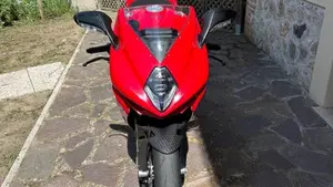MV Agusta F3 800 Rosso (2021 - 23)  (2)