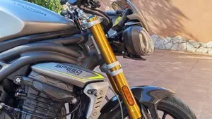 Triumph Speed Triple 1200 RS (2021 - 24)  (5)