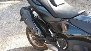 Yamaha T-Max 560 (2022 - 24)  (3)
