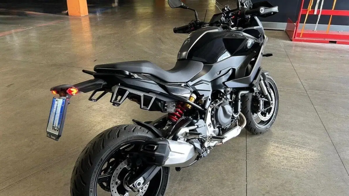 Bmw F 900 XR (2025 - 27)  (4)