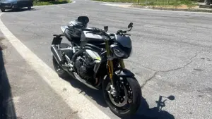 Triumph Speed Triple 1200 RS (2021 - 24)  (2)