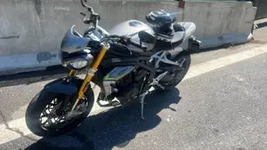 Triumph Speed Triple 1200 RS (2021 - 24)  (3)