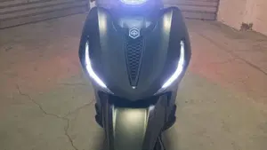 Piaggio Beverly 400 S (2025 - 26)  (5)