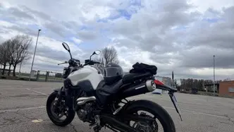 Yamaha MT-03 (2006 - 14) usata