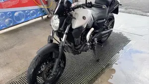 Yamaha MT-03 (2006 - 14)  (2)