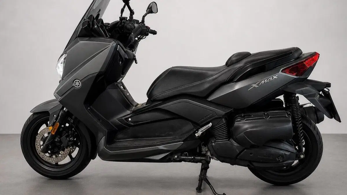 Yamaha X-Max 400 ABS (2013 - 16)  (2)