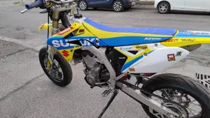 Suzuki RM-X 450 E (2010 - 17)  (2)