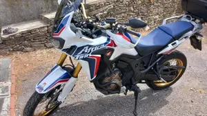 Honda Africa Twin CRF 1000L DCT ABS (2016 - 17)  (3)