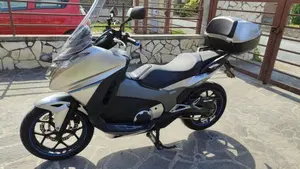 Honda Integra 750 DCT Sport (2017) 
