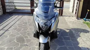 Honda Integra 750 DCT Sport (2017)  (2)
