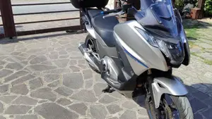 Honda Integra 750 DCT Sport (2017)  (3)