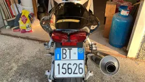 Kawasaki Ninja 900 ZX-9R (2002 - 05)  (3)