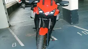 Moto Morini X-Cape 650 Gold Wheels Edition (2022 - 26)  (3)