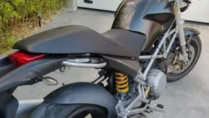 Ducati Monster 620 Dark (2003 - 06)  (5)