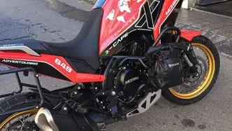 Moto Morini X-Cape 650 Gold Wheels Edition (2022 - 26) usata