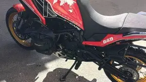 Moto Morini X-Cape 650 Gold Wheels Edition (2022 - 26)  (2)
