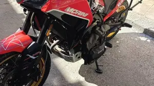 Moto Morini X-Cape 650 Gold Wheels Edition (2022 - 26)  (3)