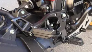 Moto Morini X-Cape 650 Gold Wheels Edition (2022 - 26)  (8)