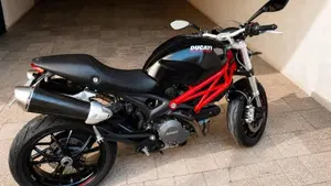 Ducati Monster 796 (2010 - 13)  (3)