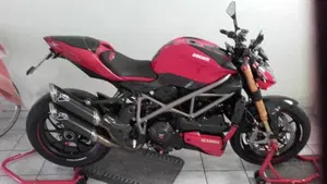 Ducati Streetfighter S (2009 - 14)  (3)