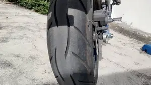 Kawasaki Versys 650 (2010 - 13)  (7)