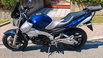 Suzuki GSR 600 (2006 - 11) usata