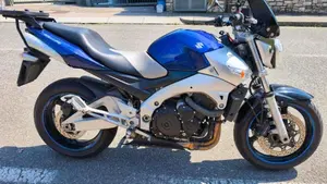Suzuki GSR 600 (2006 - 11)  (3)