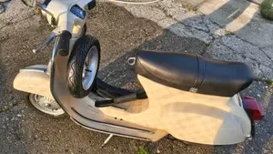 Piaggio   (6)