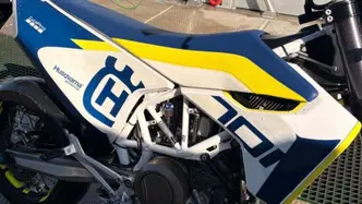 Husqvarna 701 Supermoto (2017 - 19)
