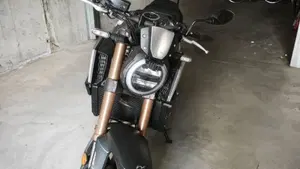Honda CB 650 R (2021 - 23)  (3)