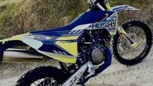 Husqvarna 701 Enduro (2023 - 25)  (2)