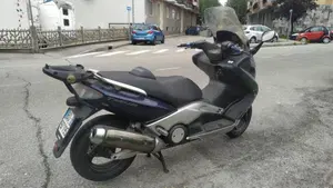 Yamaha T-Max 500 (2001 - 03)  (5)