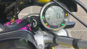 Ducati Scrambler 800 Icon Dark (2021 - 22)  (8)
