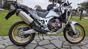 Honda Africa Twin CRF 1000L DCT (2018 - 19)  (2)